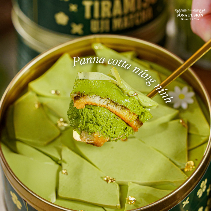 Bánh TIRAMISU MATCHA